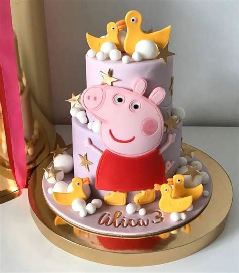 15 Beautiful Peppa Pig Cake Ideas & Designs (You NEED To See Them ...