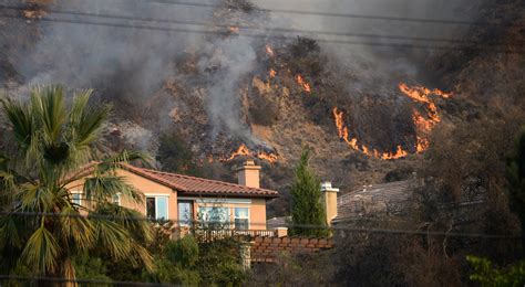 Glendora Forest Fires in California Burn 1,700 Acres | POPSUGAR Celebrity