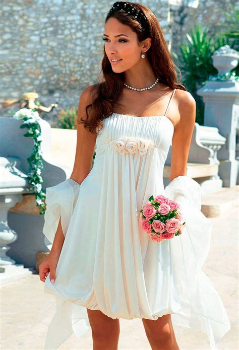 42+ Wedding Dresses For The Beach