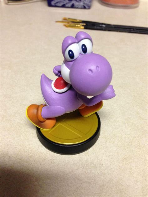 Custom Yoshi Amiibo | Yoshi amiibo, Super mario art, Yoshi