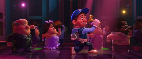 Fix-It Felix Jr. and the Nicelanders - Wreck-It Ralph Photo (33406936 ...