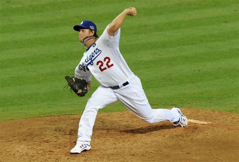 Clayton Kershaw Pitching Mechanics - The Pitching Academy