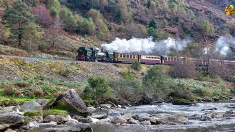 Welsh Highland Railway | Traditional steam train, glorious scenery