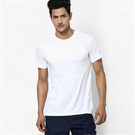 Buy plain white t shirt model - 56% OFF!