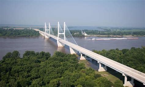 What’s the longest bridge that crosses the Mississippi River? - IMP WORLD