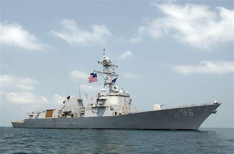 warship: USS Bainbridge DDG 96 photos