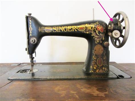 Pin on Vintage Sewing Machines