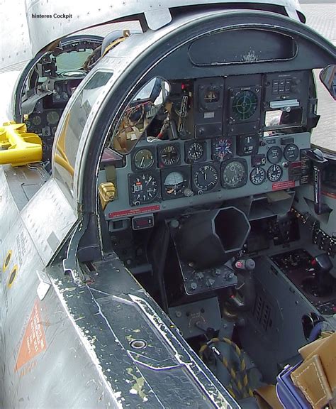 List 93+ Pictures F 4 Phantom Cockpit Photos Sharp