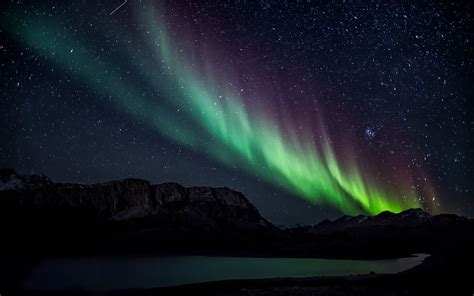 Aurora Borealis, The Wonderful Light in The North Pole's Sky ...