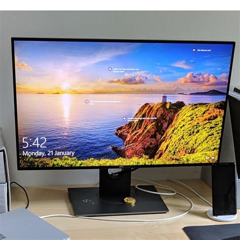 Dell U2718Q UltraSharp 27' 4K Monitor, Electronics, Computer Parts ...