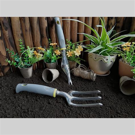 Jardineer Garden Tool Set 8 Piece Gardening Tools with Gardening Gloves ...