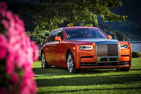 Beautiful photo gallery of the new Rolls-Royce Phantom VIII