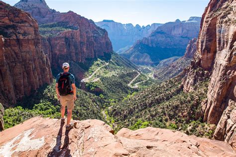 The Canyon Overlook Trail, One of Zion’s Essential Hikes | Earth Trekkers