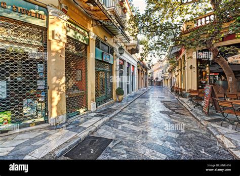 Les bâtiments pittoresques de Plaka à Athènes, Grèce Photo Stock - Alamy