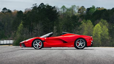 This LaFerrari Aperta Has Already Set a Bring a Trailer Auction Record