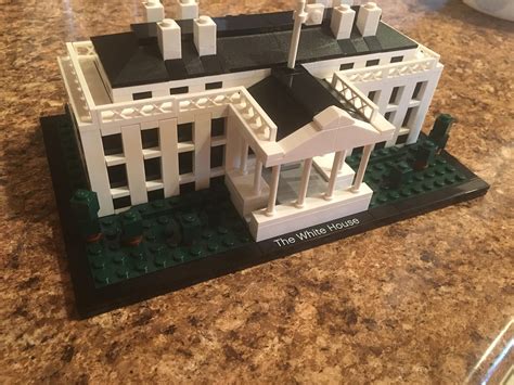 My first Lego Architecture build. The White House. Pretty easy but not ...