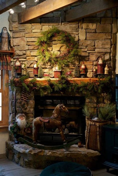 10 Marvelous Rustic Christmas Fireplace Mantel Decorating Ideas ...