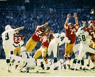 Autographed TOM DEMPSEY 8X10 Photo - Philadelphia Eagles - Main Line ...