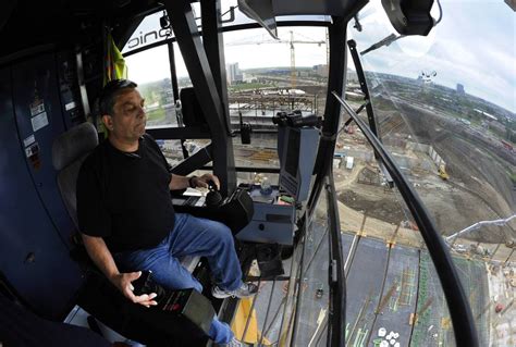 The Life of a Crane Operator [PHOTOS] ⋆ Crane Network News