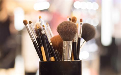 Here's How to Clean Your Makeup Brushes at Home - FASHION Magazine