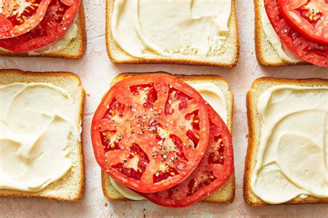 Southern Tomato Sandwich Recipe