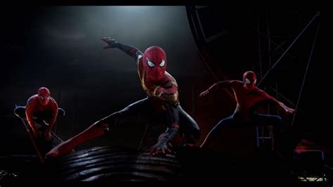 'Spider-Man: No Way Home': This Scene With All 3 Spideys Took 10 ...