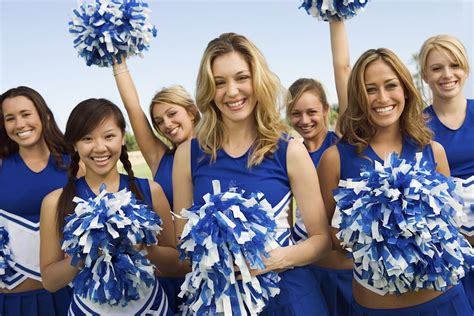 How to Be a Cheerleader - Howcast