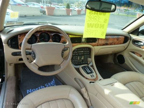 2002 Jaguar XJ XJ8 interior Photo #64099075 | GTCarLot.com