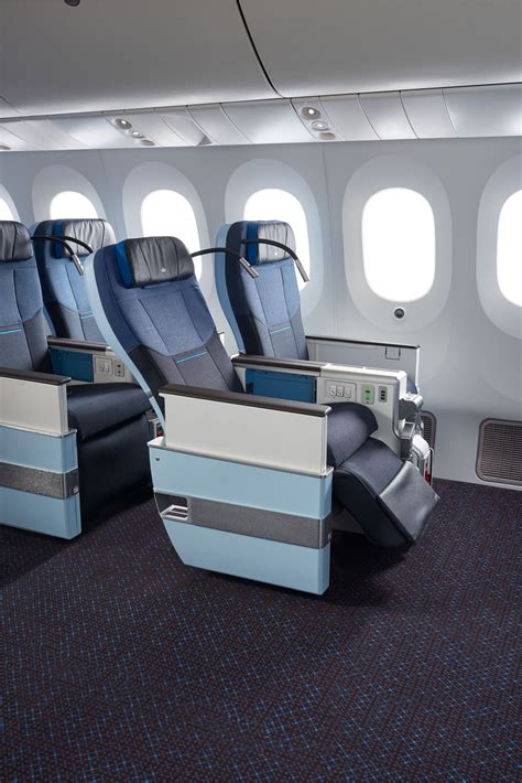 I Flew in KLM’s New Premium Economy Comfort Class—Here’s What It’s Like ...