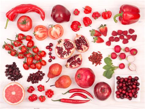 12 Benefits Of Red Fruits And Vegetables - Boldsky.com