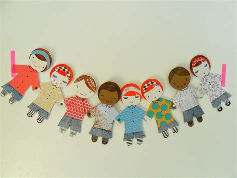 teawagontales: tutorial : happy people banner | Paper doll chain, Paper ...