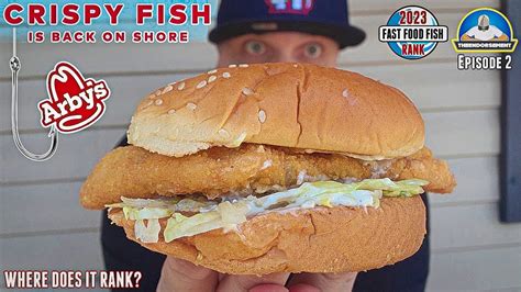 Arby's® Crispy Fish Sandwich Review! 🐟🥪 | 2023 Fast Food Fish Sandwich ...