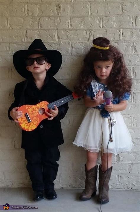 35 Creative Halloween Costumes Siblings Can Rock Together | HuffPost Life