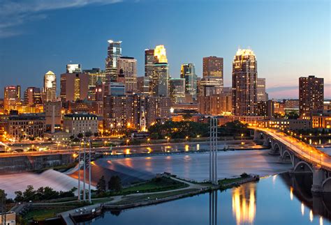 Minneapolis - 800000-900000