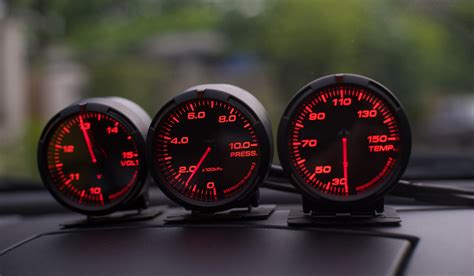 What Gauges Should I Put in My Car? - Meineke Auto Repair Blog: Car ...