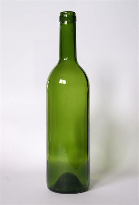 File:Empty Wine bottle.jpg - Wikipedia