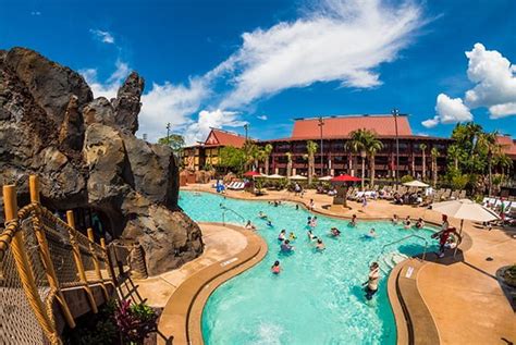 Disney's Polynesian Village Resort Review - Disney Tourist Blog