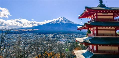 Views of Mount Fuji from Lake Kawaguchi — Oceans to Alpines