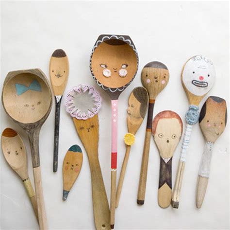 Turn old wooden spoons into spoon folks. | Spoon crafts, Wooden spoon ...