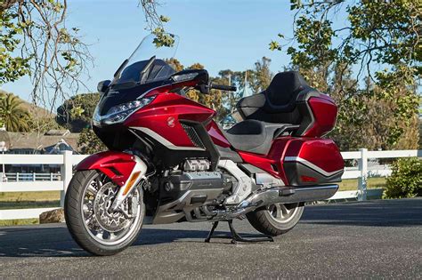 2021 Honda Gold Wing Tour DCT Review - Motorbike news - The Motorbike Forum