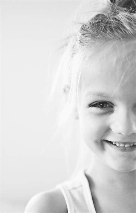 Black and white child photography with unique framing. | Kids portraits ...