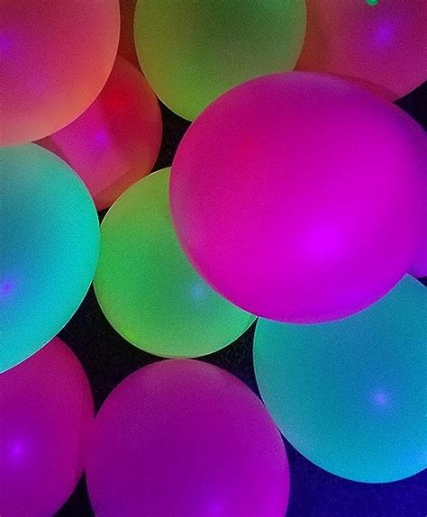 Amazon.com: Glow in The Dark Balloons for Blacklight UV Party - Bright ...