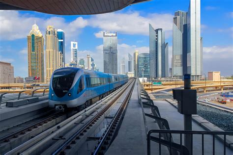 Dubai metro guide: metro timings, tickets and lines | Visit Dubai