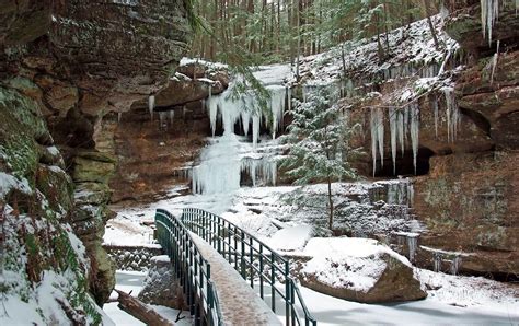 old-mans-cave-winter | Cabins at Waters Edge