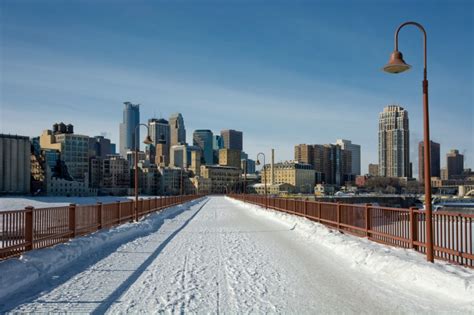 Your Guide to Winter Activities in Minneapolis | Scott Haubrich