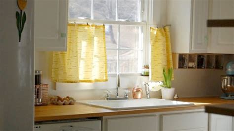 Small Kitchen Window Treatments Blindsgalore Blog