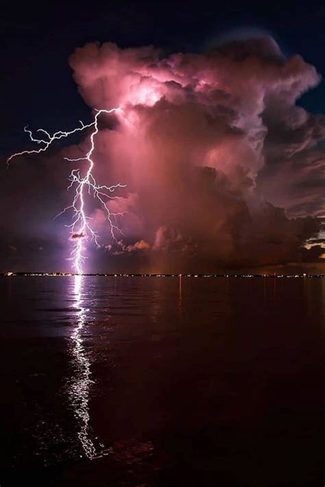 storm sea lightning Lightning Photography, Storm Photography, Winter ...