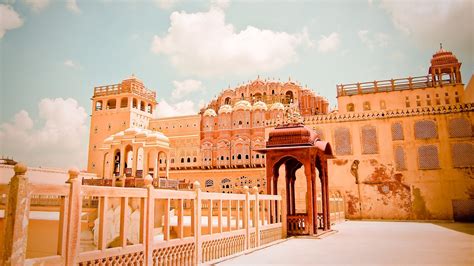 Discover Rajasthan: The Enchanting Land of Maharajas