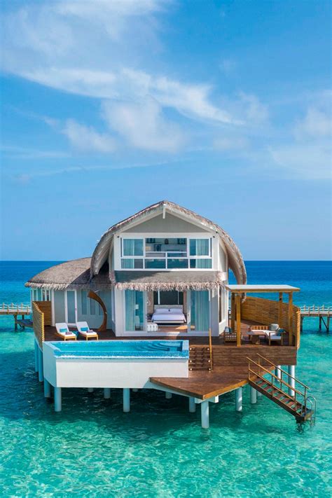 5 uber luxurious resorts to book for your trip to Maldives | Vogue India