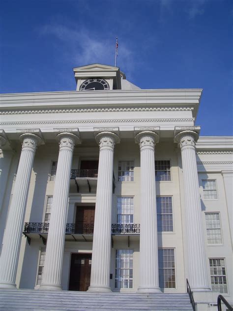 File:Alabama State Capitol Building.jpg - Wikimedia Commons